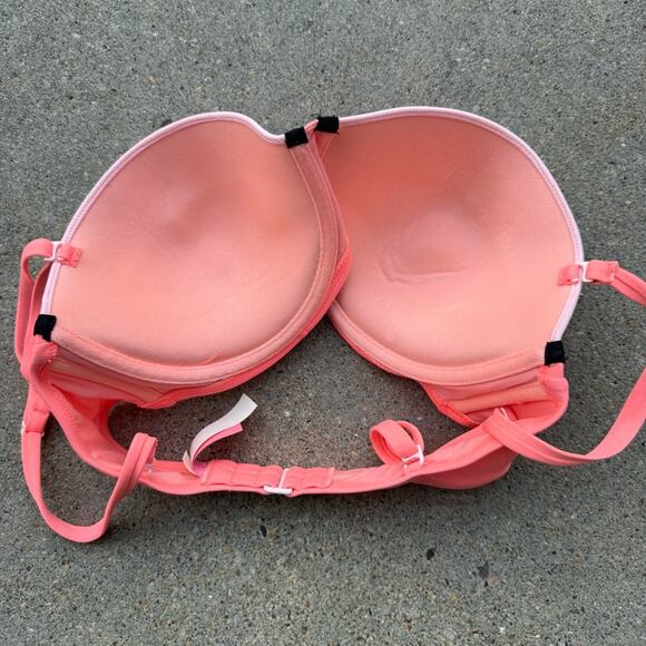 Victoria’s Secret 34DD The Flirt Bandeau Coral Lilac Color Block Bikini Swim Top - Picture 7 of 7